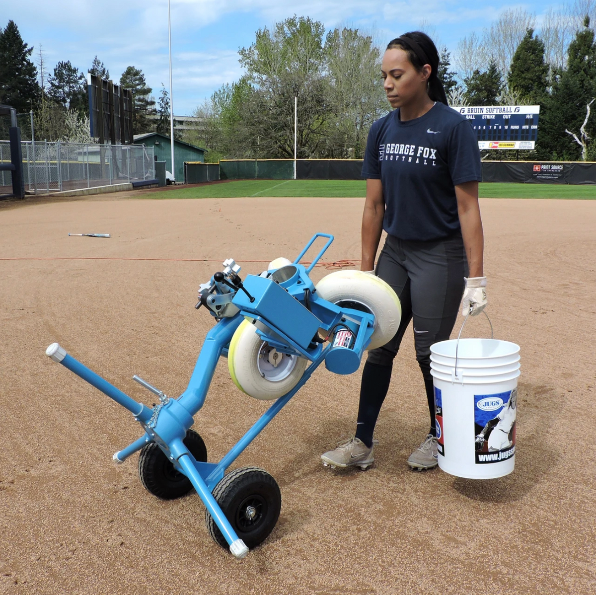 SP3™ Softball Pitching Machine (M1036)