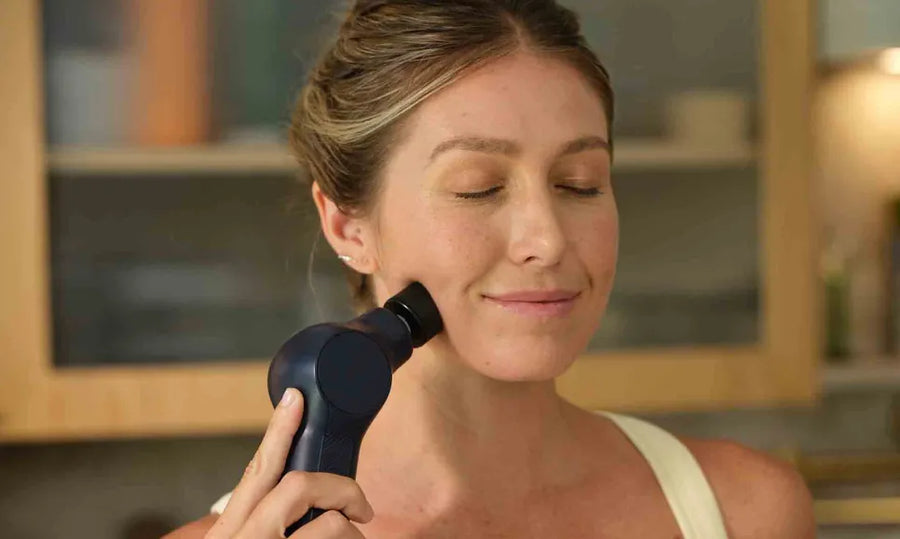 ThermFace Massage: Heated percussive massage on the jaw