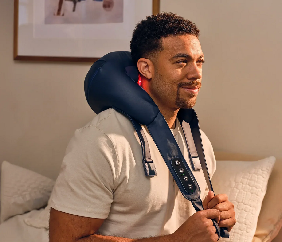 Therabody ThermNeck & Upper Back neck massager with heat — image 7