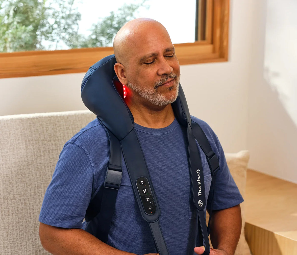 Therabody ThermNeck & Upper Back neck massager with heat — image 9