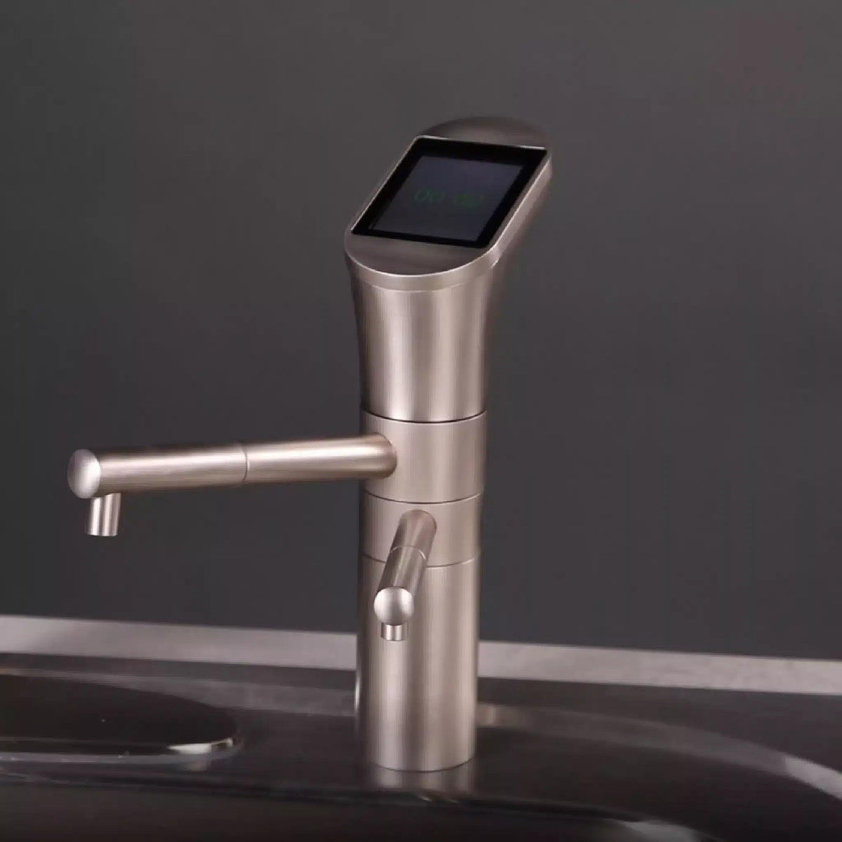 ECHO Ultimate Digital Faucet: Three finishes to match your kitchen.