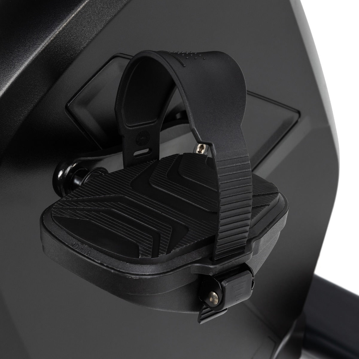 Ratcheting pedal with strap